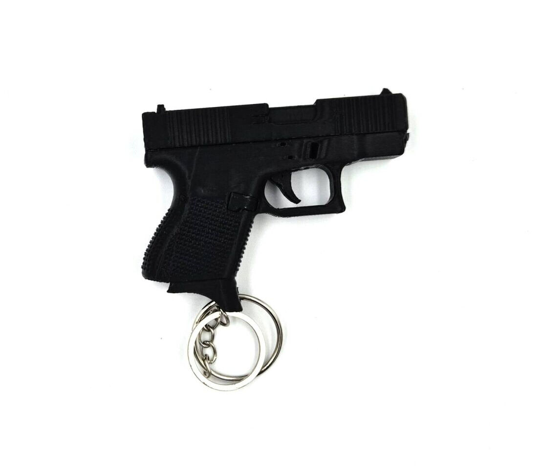 KEY CHAIN D.