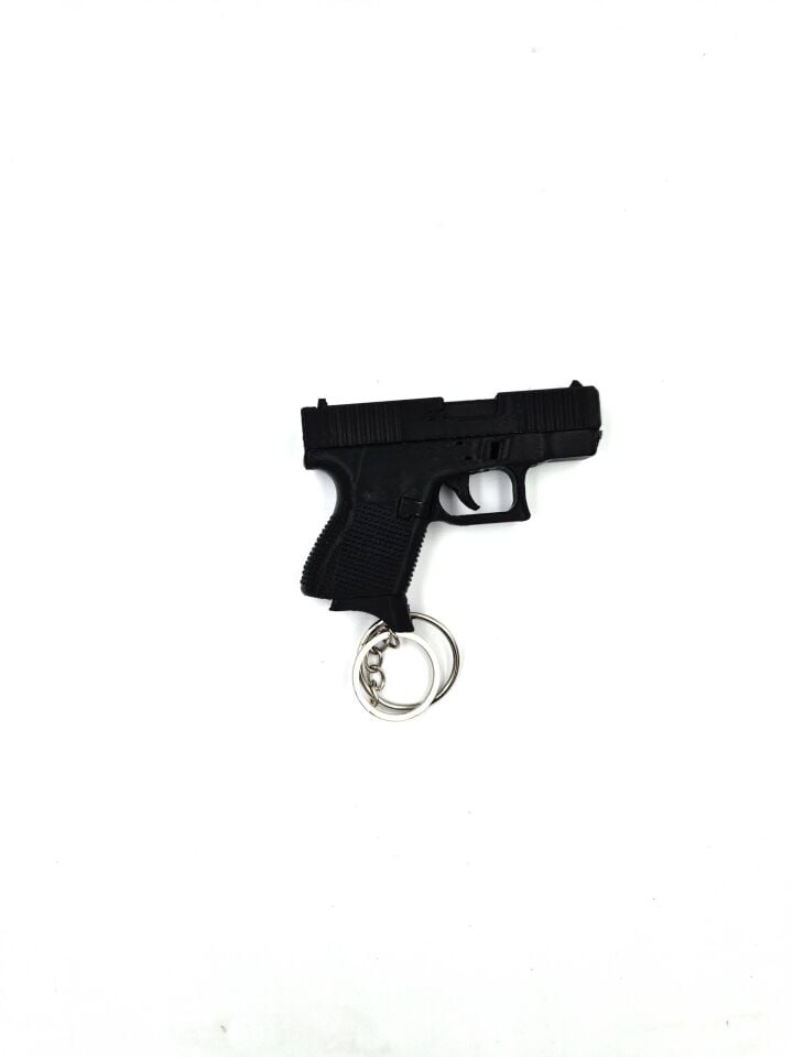 KEY CHAIN D.